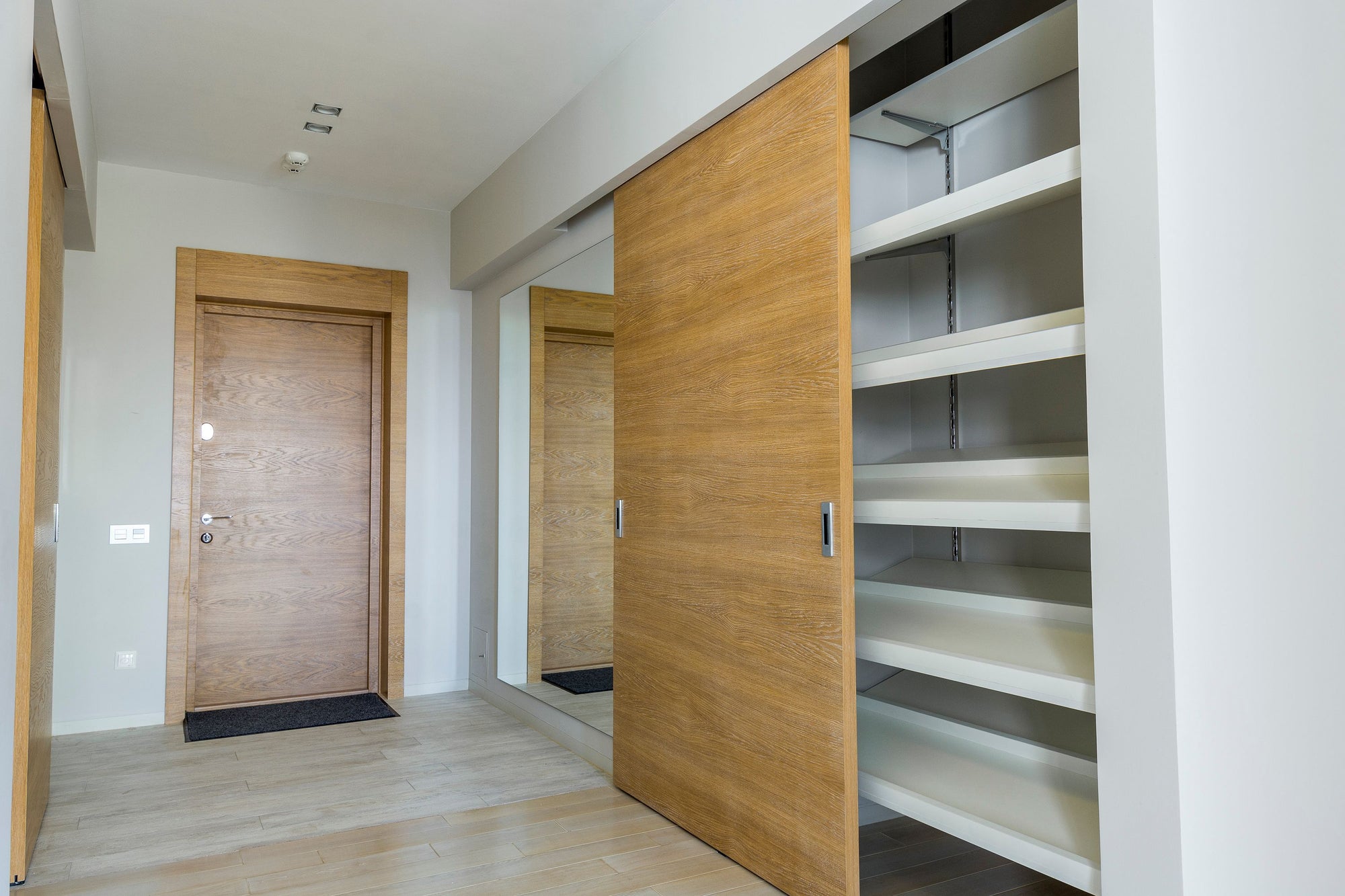 Entryway Organization