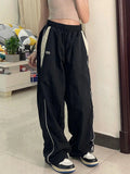 Women's Baggy Cargo Pants - Wide Leg Streetwear Joggers - Black