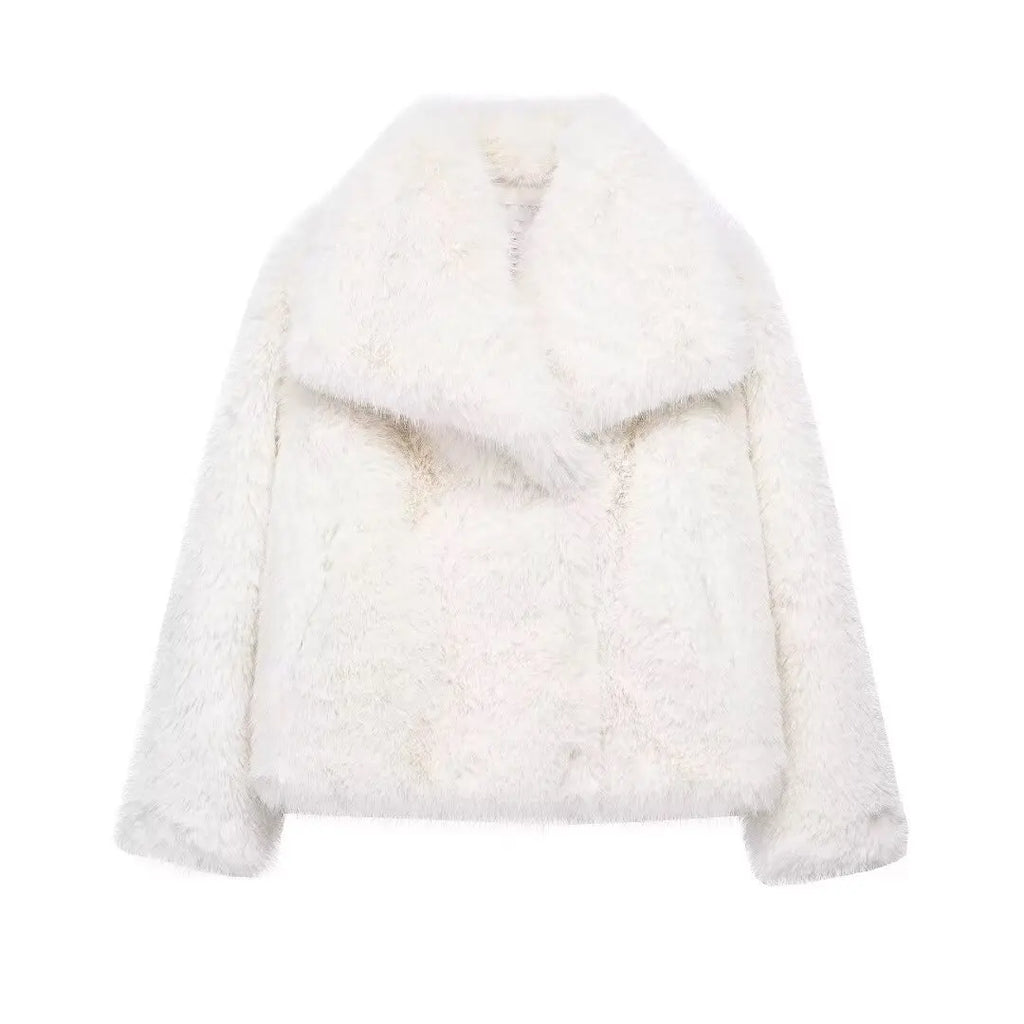 Women's Faux Fur Jacket - Cropped Snap-Front Coat - White