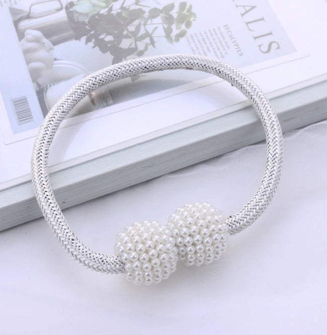 Pearl Magnetic Curtain Clip Holders - For Everyday Home Use
