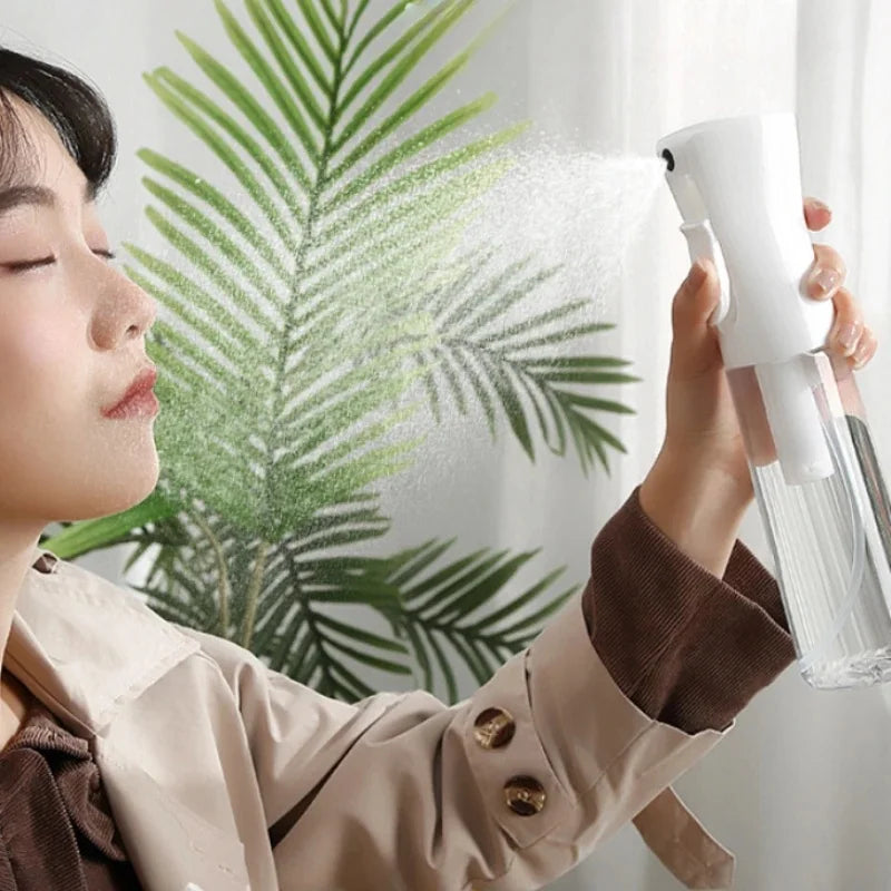 Refillable Mist Spray Bottle – Leak-Resistant Travel Skincare
