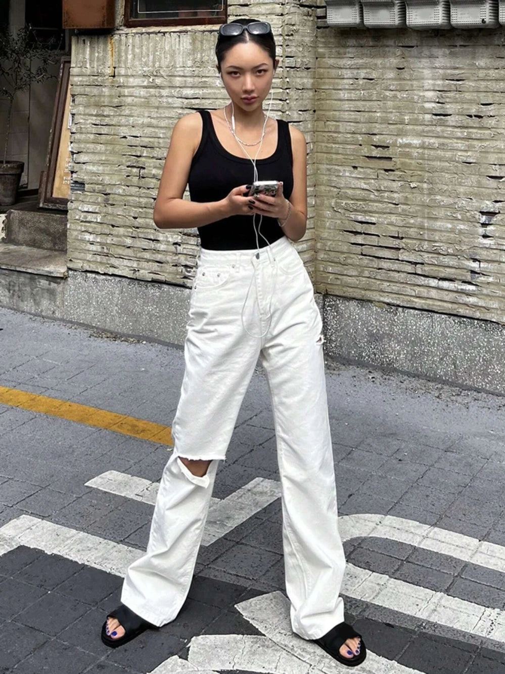 Soft Knit Camisole Tank – Slim Sleeveless Base Layer for Summer