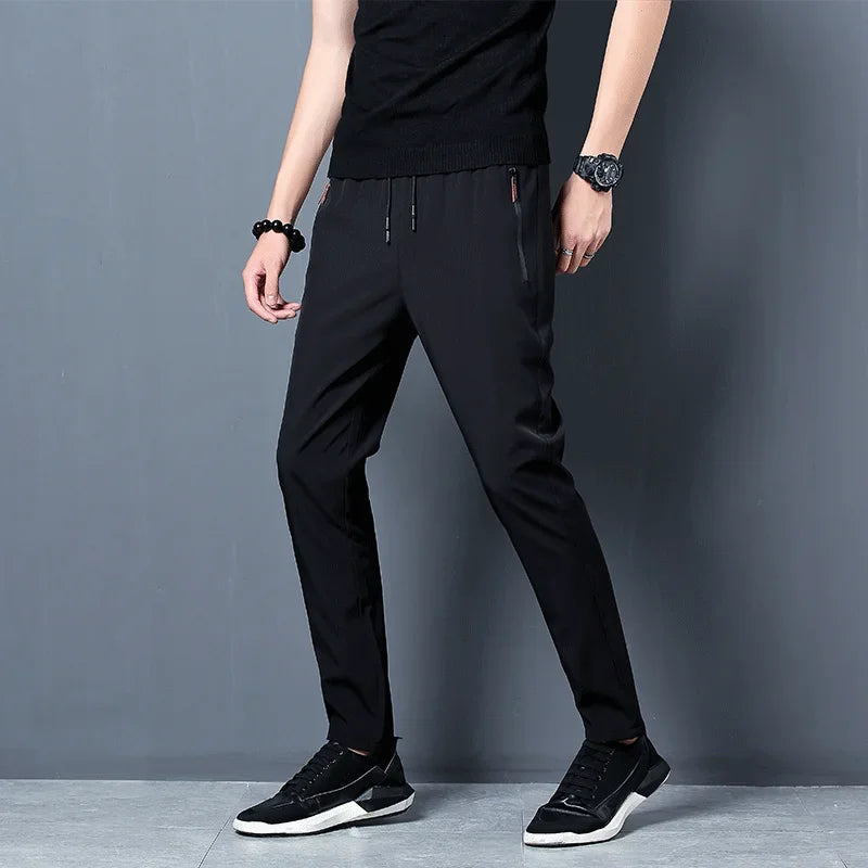 Men's Straight Casual Pants - Elastic Waist Everyday Trousers - Black