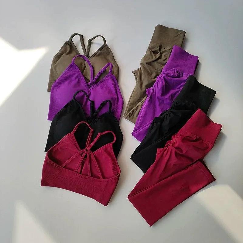 Women's Seamless Yoga Set – Quick-Dry Support for Studio Training