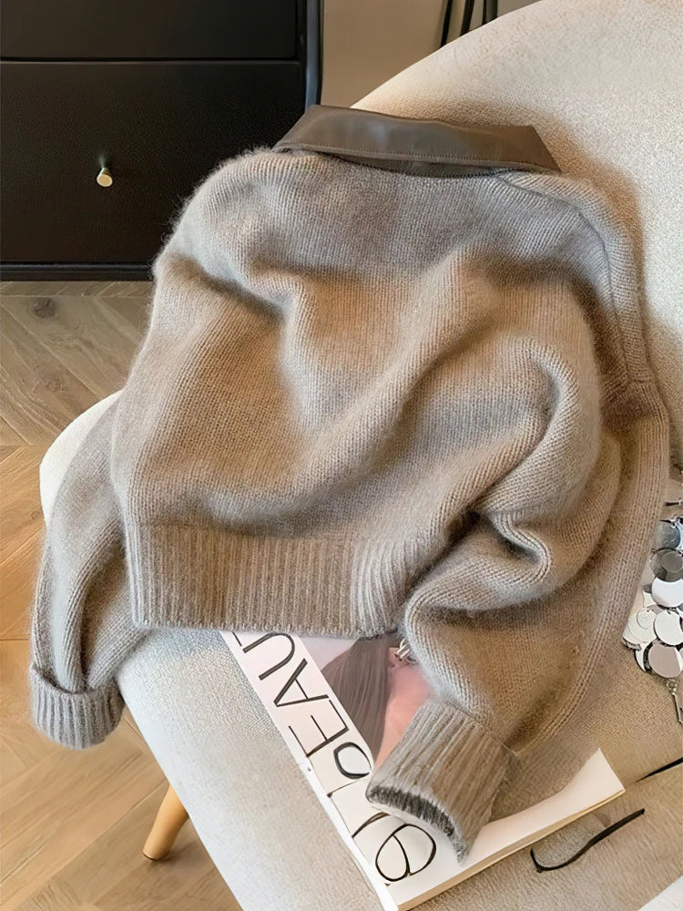 Cropped Knit Bomber Cardigan – Thick Zip Layer for Fall Outfits