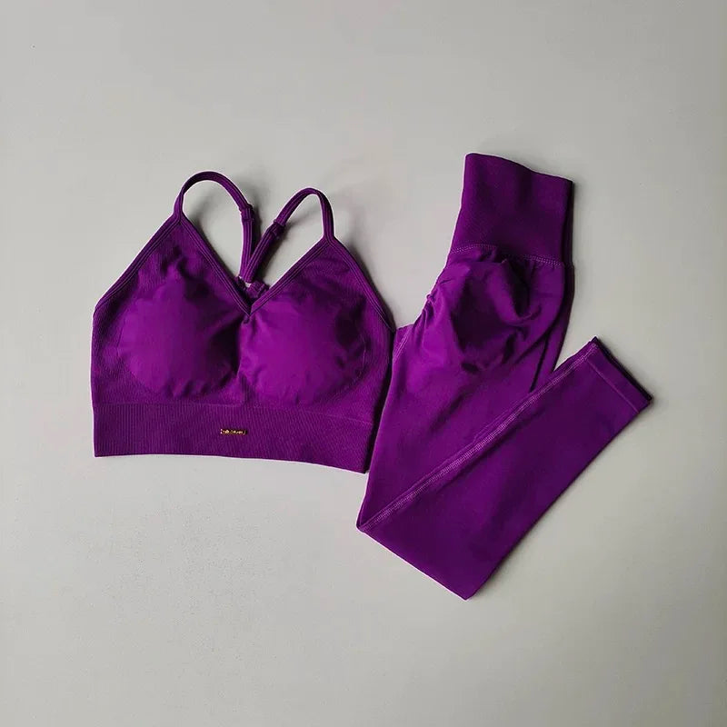 Women's Seamless Yoga Set – Quick-Dry Support for Studio Training