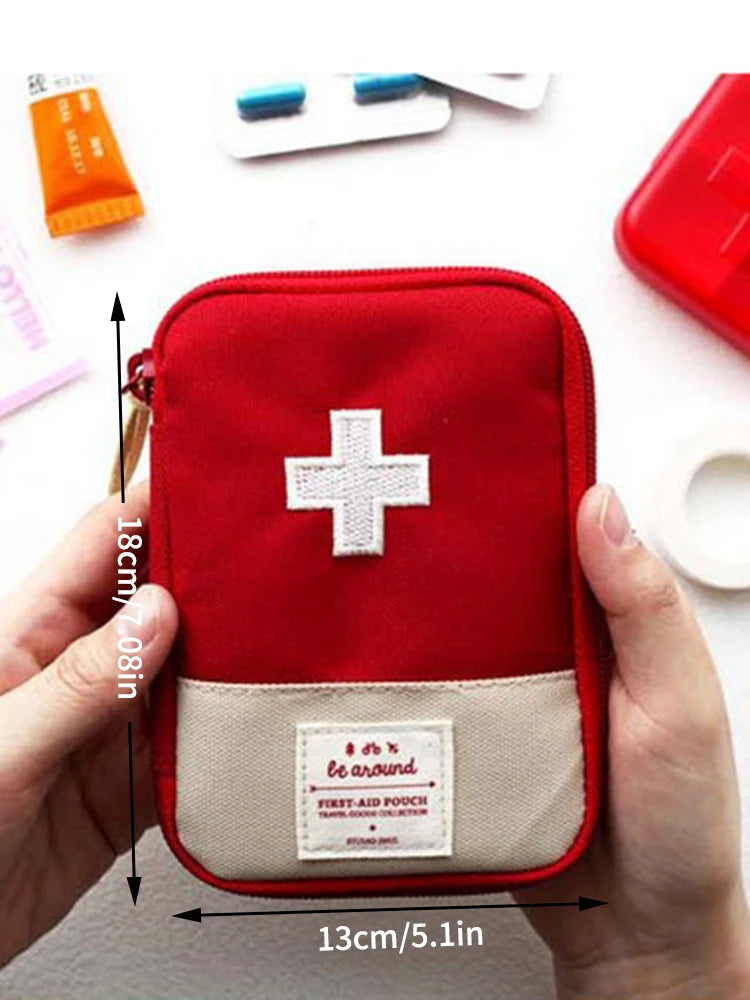 Travel First Aid Kit Bag – Compact Emergency Storage for Trips