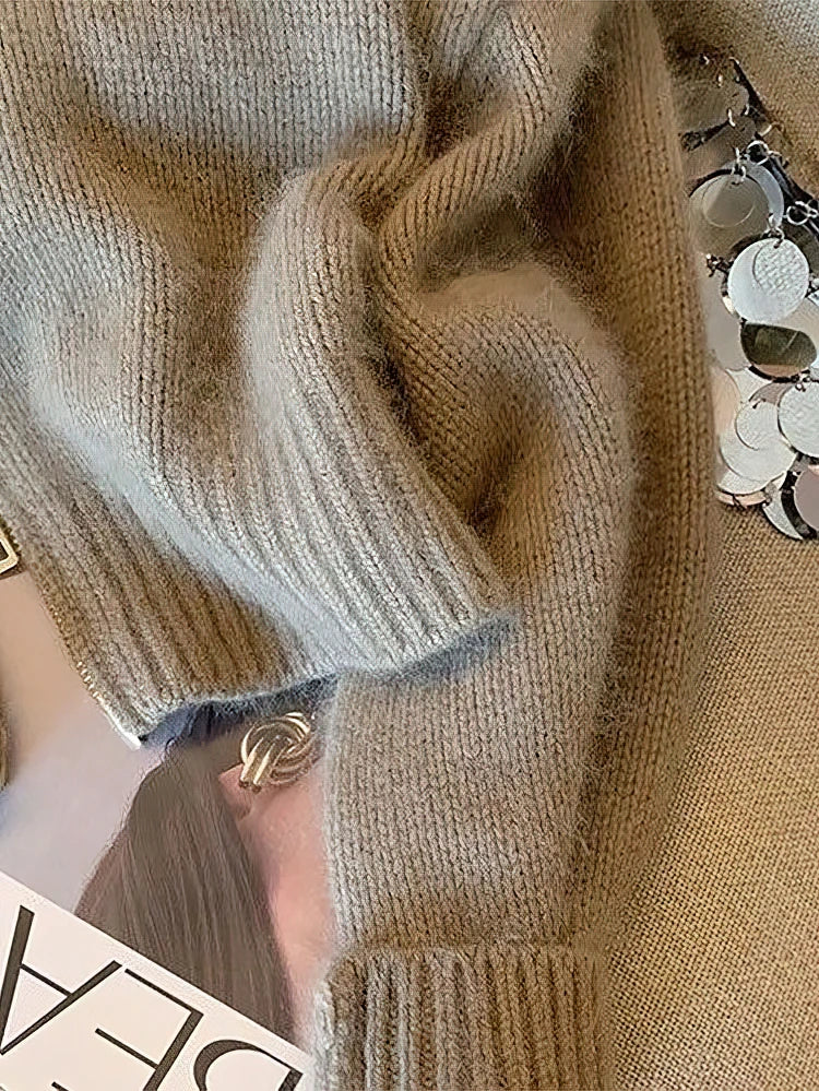Cropped Knit Bomber Cardigan – Thick Zip Layer for Fall Outfits